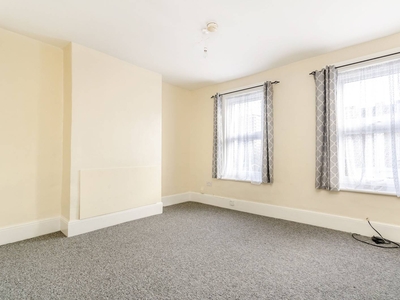 Flat in Florence Road, New Cross, SE14