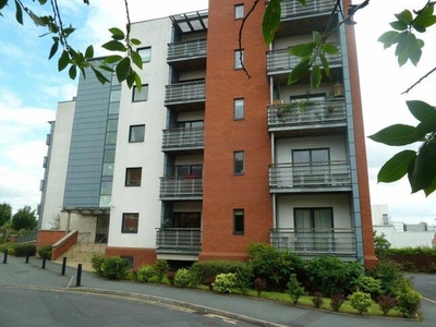 2 Bedroom Apartment For Rent In Altrincham