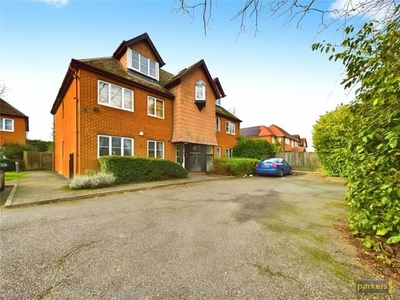 2 Bedroom Apartment For Sale In Reading, Berkshire