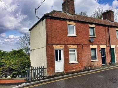 2 bedroom end of terrace house to rent Westbury, BA13 3ES