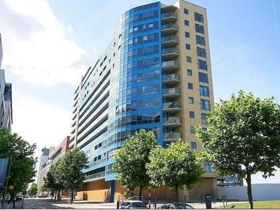 2 bedroom flat to rent Royal Victoria Docks, Excel, E16 1BJ