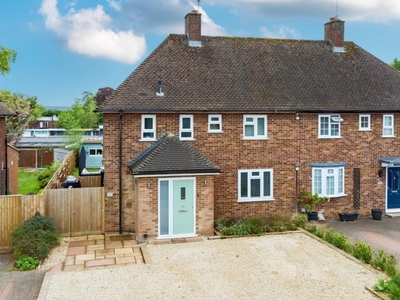3 Bed House For Sale in Chesham Old Town, Buckinghamshire, HP5 - 5005782