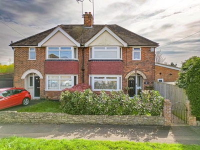 3 bedroom semi-detached house for sale Reading, RG4 5AE