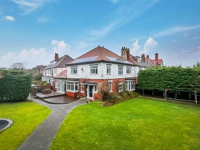 4 Bedroom Detached House For Sale In Southport, Hesketh Park