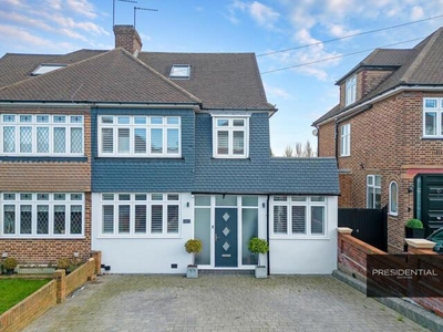 4 Bedroom House Loughton Essex