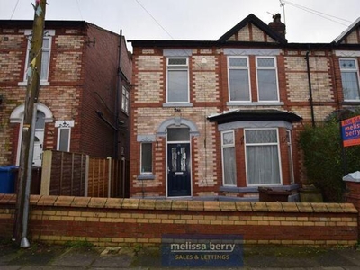 4 Bedroom Semi-detached House For Sale In Prestwich