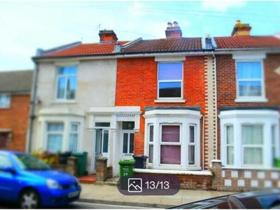 4 Bedroom Terraced House For Rent In Southsea, Hampshire