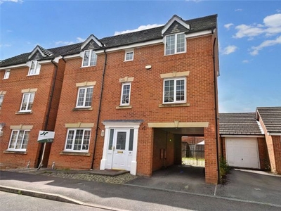Detached house to rent in Horne Road, Thatcham, Berkshire RG19