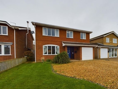 Detached house to rent in St. Benedict Close, Crowland, Peterborough PE6