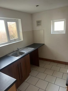 Duplex to rent in Earle Road, Liverpool L7