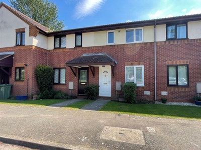 End terrace house to rent in Barnsbury Gardens, Newport Pagnell MK16