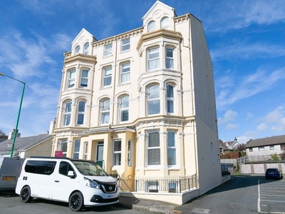 Flat for sale in 2 Eskdale Apartments, Queens Drive West, Ramsey IM8