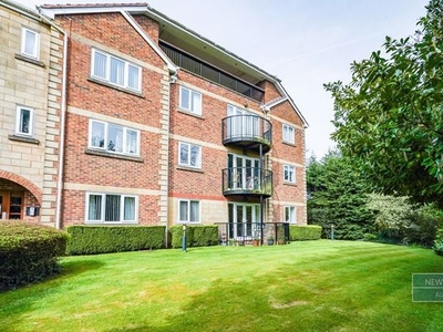Flat for sale in Aughton Park Drive, Aughton, Ormskirk L39