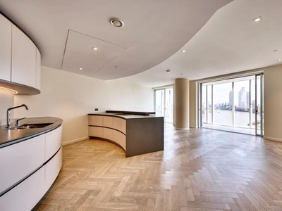 Flat for sale in Circus Road West, London SW11
