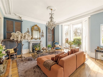 Flat for sale in Regents Park Road, Primrose Hill, London NW1