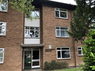 Flat to rent in Alliance Court, Hills Avenue, Cambridge, Cambridgeshire CB1