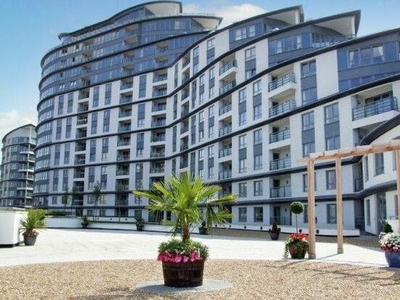 Flat to rent in Centrium, Woking GU22