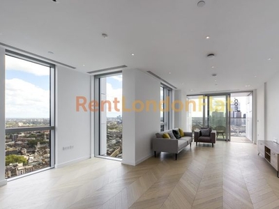 Flat to rent in City Road, London EC1V