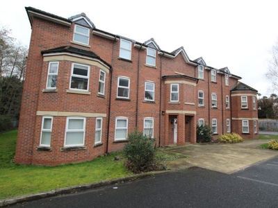 Flat to rent in The Ridings, Oxton, Birkenhead CH43