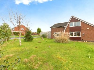 Link-detached house for sale in Milton Drive, Crewe, Cheshire CW2