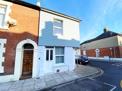Maisonette to rent in Lawson Road, Southsea PO5