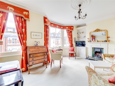 Queensmill Road, London, SW6 2 bedroom flat/apartment in London