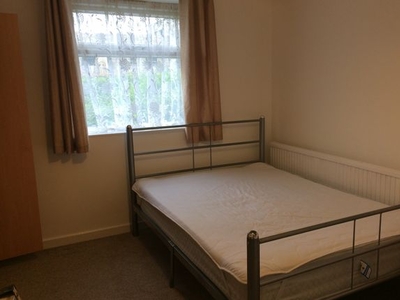 Room to rent in Greenlands, Cambridge, Cambridgeshire CB2