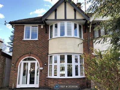 Semi-detached house to rent in Henley Road, Leicester LE3