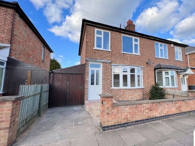 Semi-detached house to rent in Melton Avenue, Leicester LE4