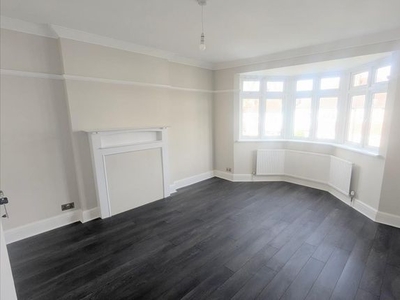 Detached house to rent in Sunset Road, Herne Hill, London SE5