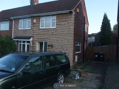 Semi-detached house to rent in Westbourne Road, Nottingham NG17