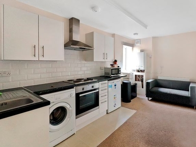Shared accommodation to rent in A London Road, Oxford OX3