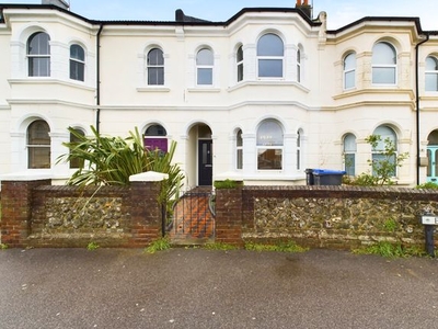Terraced house to rent in Eastcourt Road, Worthing BN14