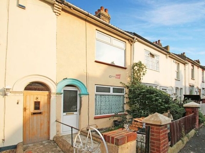 Terraced house to rent in Magpie Hall Road, Chatham ME4