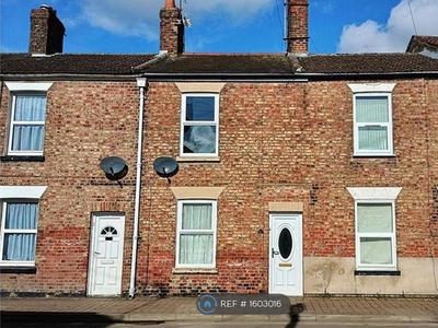Terraced house to rent in Red Lion Street, Boston PE21