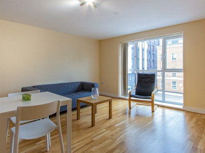 1 bedroom apartment for rent in Churchill Villas, City Centre, CF10