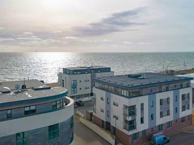 1 bedroom apartment for rent in Fishermans Beach, Hythe, Kent, CT21