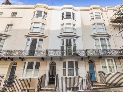 1 bedroom apartment for sale in Bloomsbury Place, Brighton, BN2