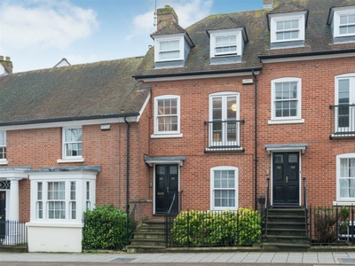 1 bedroom apartment for sale in Station Road West, Canterbury, CT2