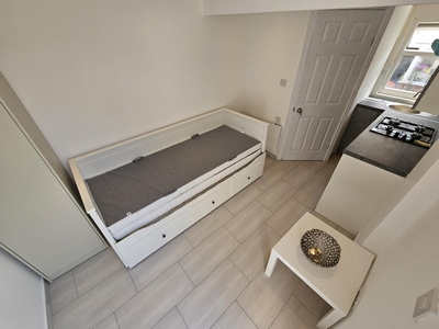 1 bedroom flat for rent in Hamstead Road, Great Barr, BIRMINGHAM, B43