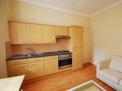 1 bedroom flat for rent in Tower House, City Centre, NE1