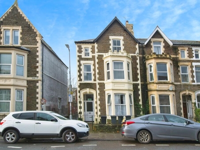 1 bedroom flat for sale in Claude Road, Cardiff, CF24