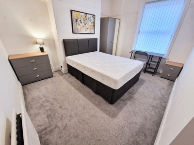 1 bedroom house share for rent in Croydon Road, Fenham, NE4