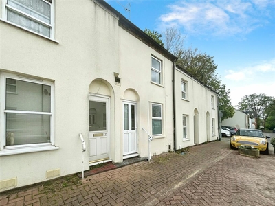 1 bedroom terraced house for sale in Woollett Street, Maidstone, Kent, ME14
