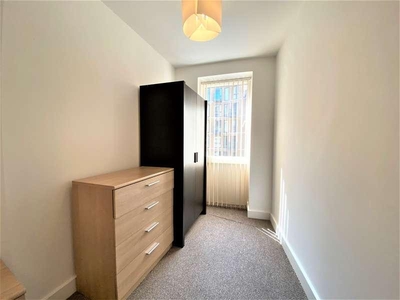 2 bed flat for sale in I-land Development Essex Street,
B5, Birmingham