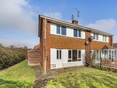2 Bed House For Sale in Swindon, Wiltshire, SN3 - 5353083