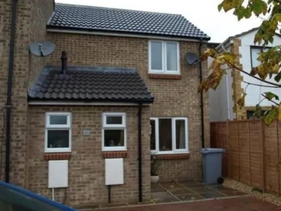 2 Bed House To Rent in Burwell Meadow, Witney, OX28 - 517