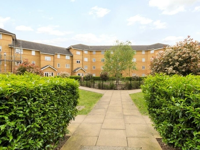 2 bedroom apartment for rent in Heath Court, Stanley Close, New Eltham, SE9 2BB, SE9