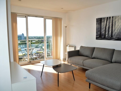 2 bedroom apartment for rent in Imperial Point, Salford Quays, M50