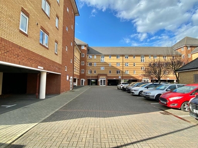 2 bedroom apartment for rent in St. Peters Street, MAIDSTONE, ME16